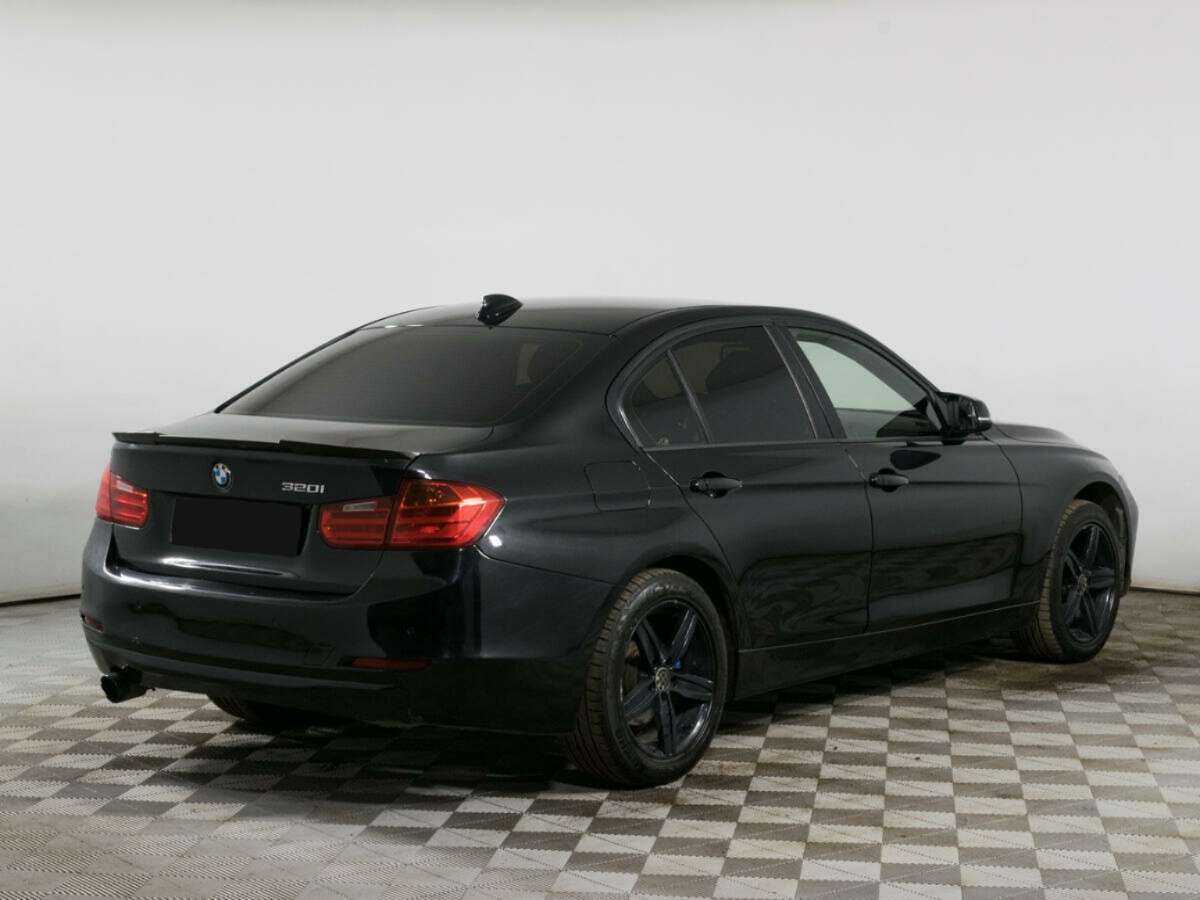 BMW 3 серии с пробегом — 2014 год. Фото: #4