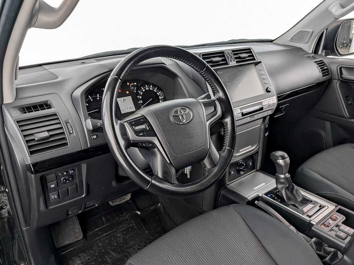 Toyota Land Cruiser Prado с пробегом — 2021 год. Фото: #15
