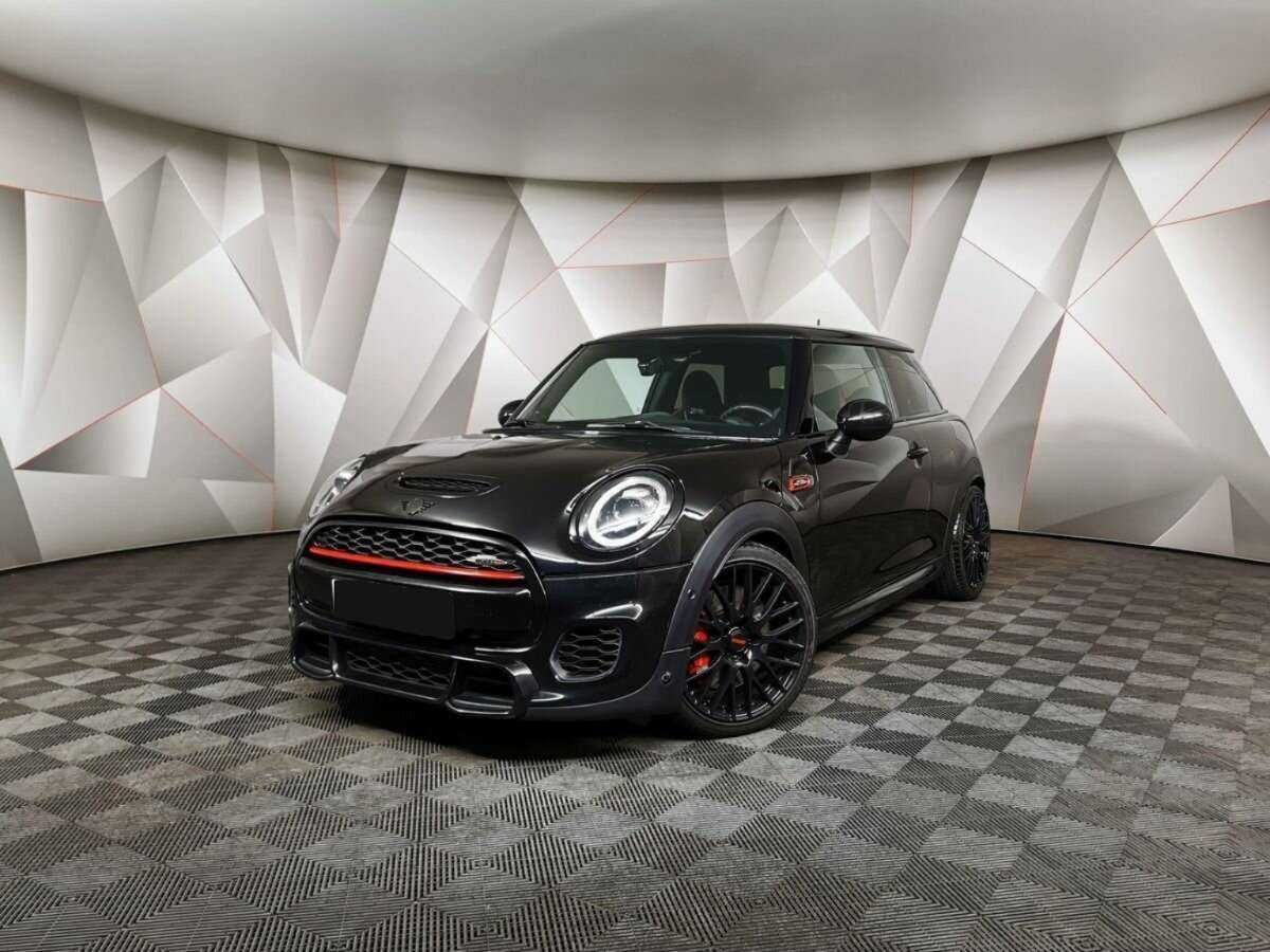 Mini Hatch с пробегом — 2018 год. Фото: #0