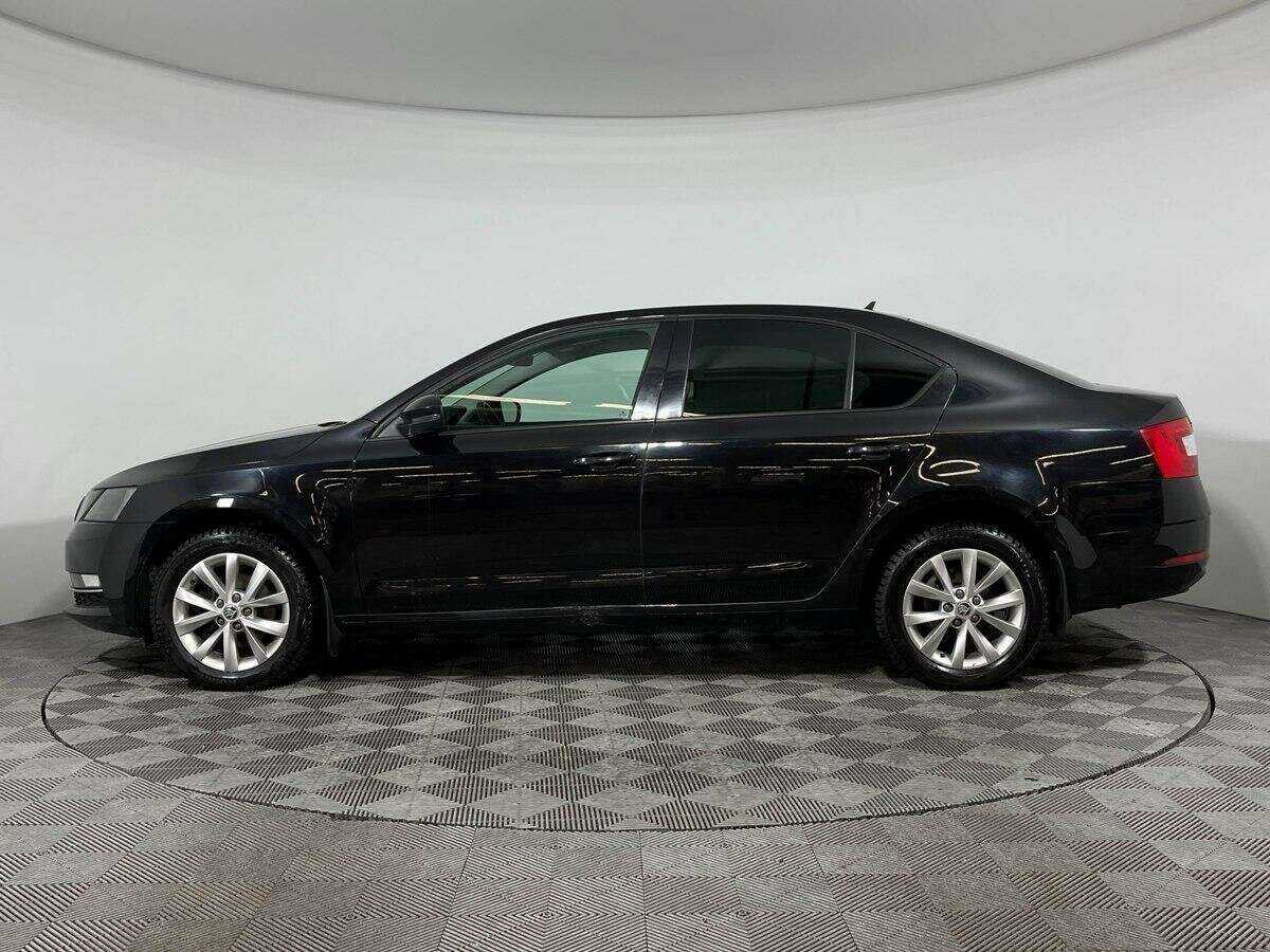 Skoda Octavia с пробегом — 2017 год. Фото: #6