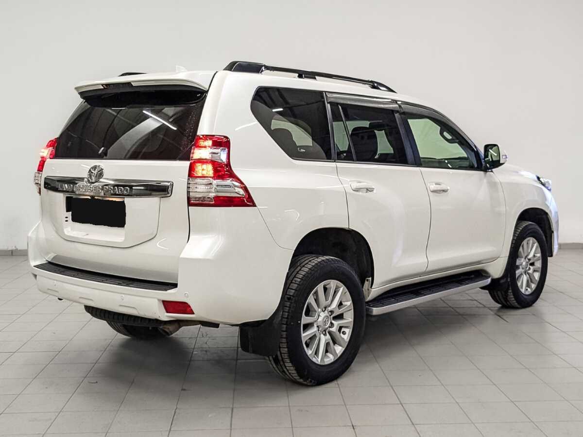 Toyota Land Cruiser Prado с пробегом — 2017 год. Фото: #4
