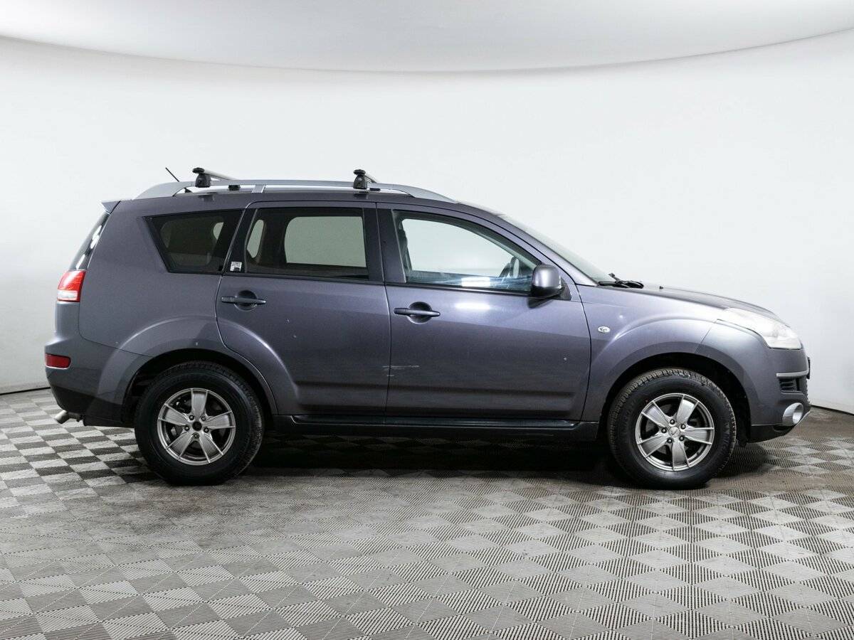 Citroen C-Crosser с пробегом — 2010 год. Фото: #3