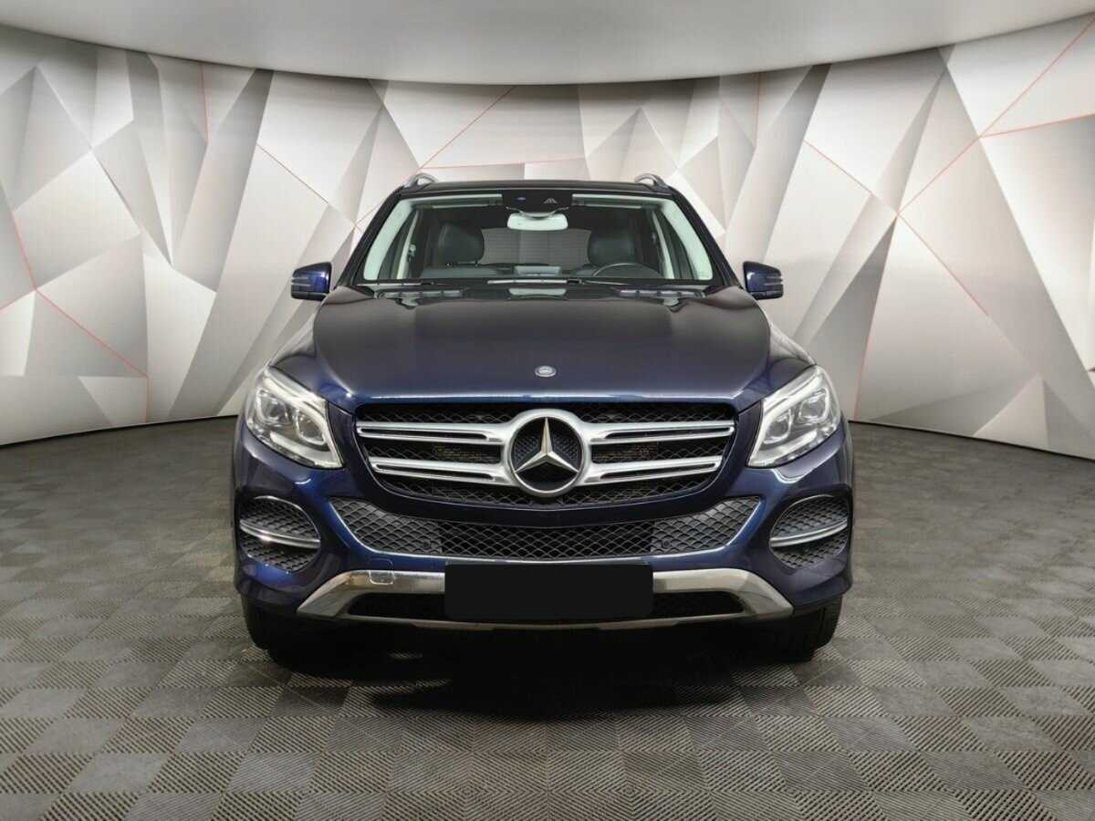 Mercedes-Benz GLE с пробегом — 2015 год. Фото: #6