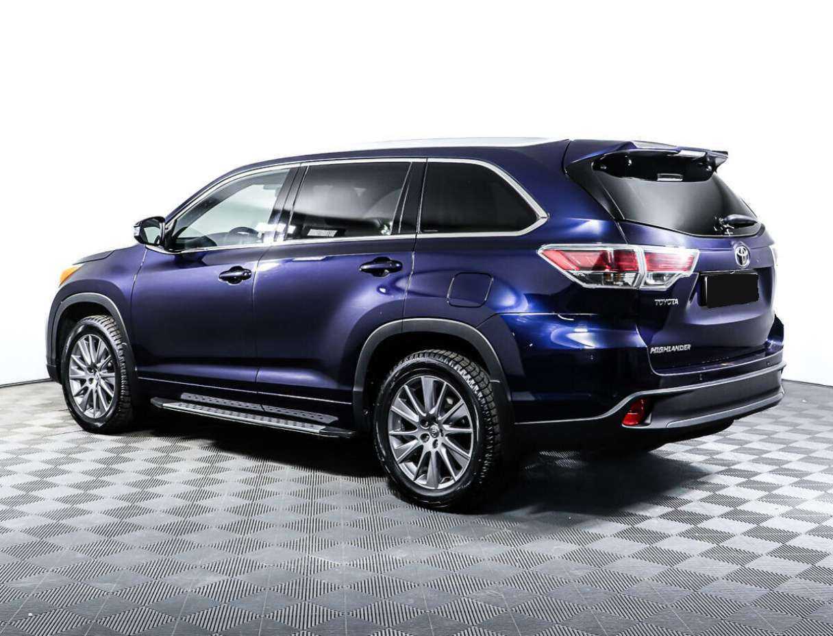 Toyota Highlander с пробегом — 2015 год. Фото: #6