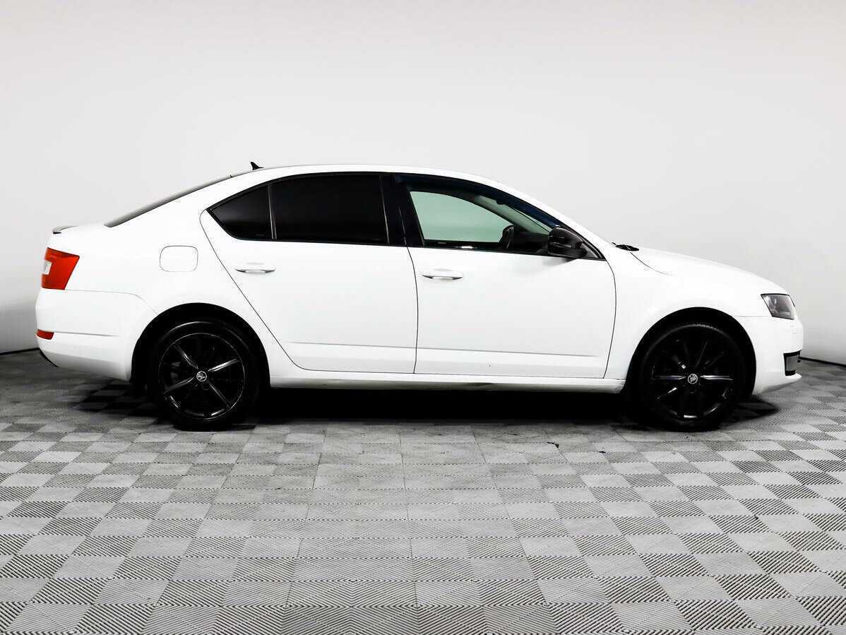 Skoda Octavia с пробегом — 2016 год. Фото: #3