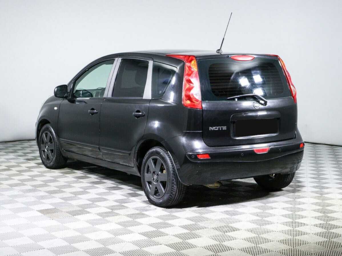 Nissan Note с пробегом — 2007 год. Фото: #5