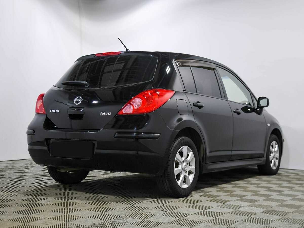 Nissan Tiida с пробегом — 2010 год. Фото: #3