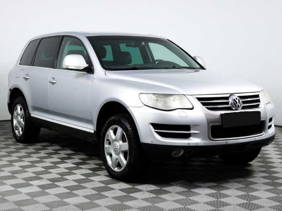 Volkswagen Touareg с пробегом — 2007 год. Фото: #2