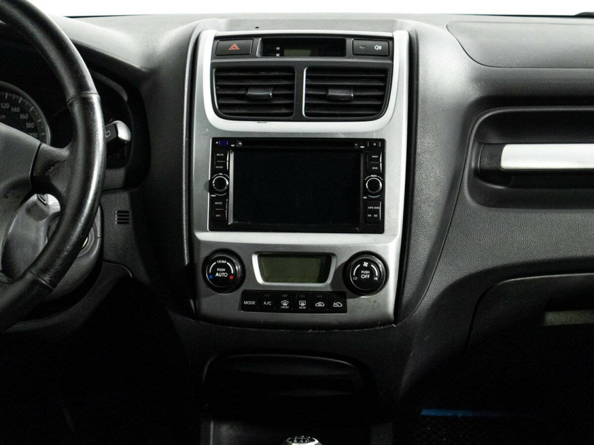 Kia Sportage с пробегом — 2010 год. Фото: #13