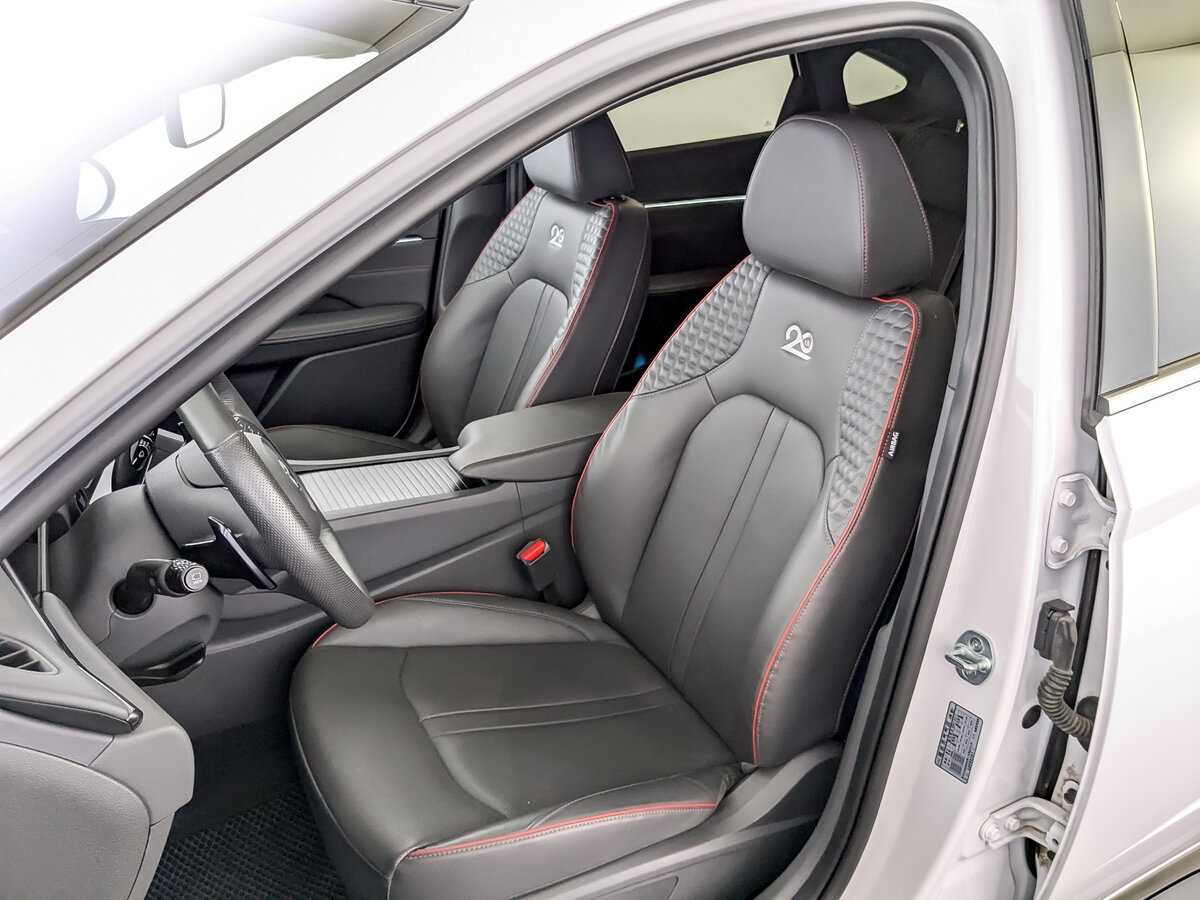 Hyundai Sonata с пробегом — 2023 год. Фото: #14
