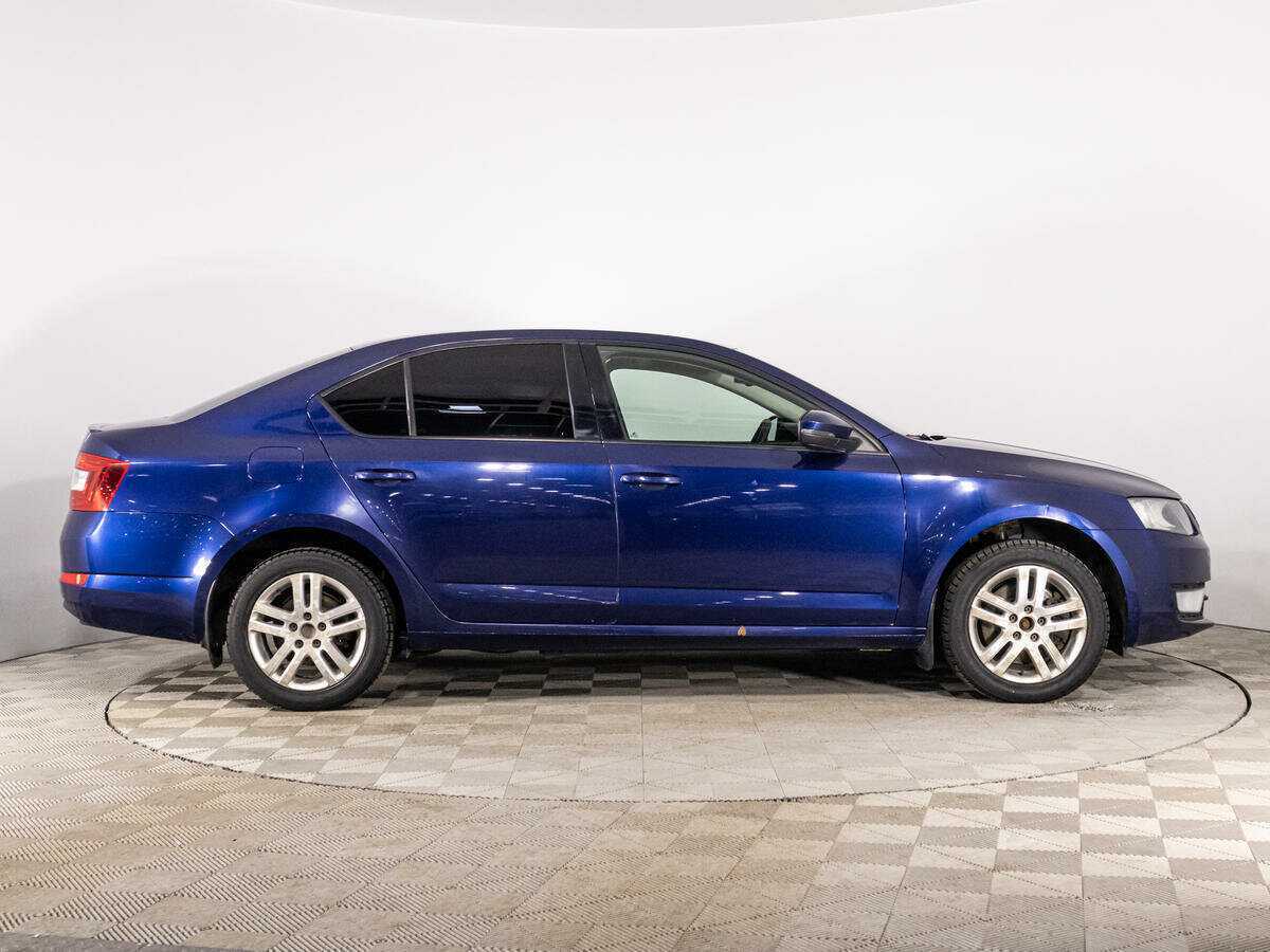 Skoda Octavia с пробегом — 2014 год. Фото: #3