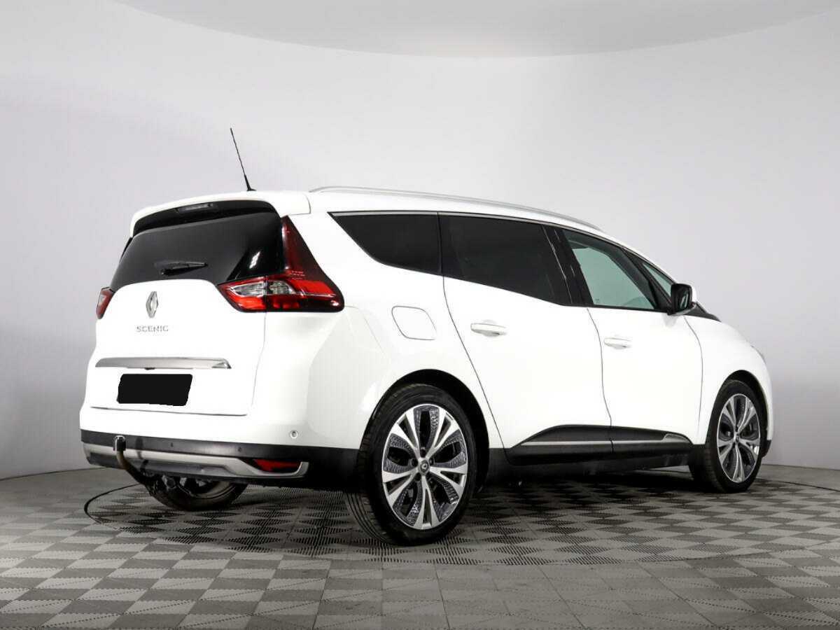 Renault Scenic с пробегом — 2017 год. Фото: #4