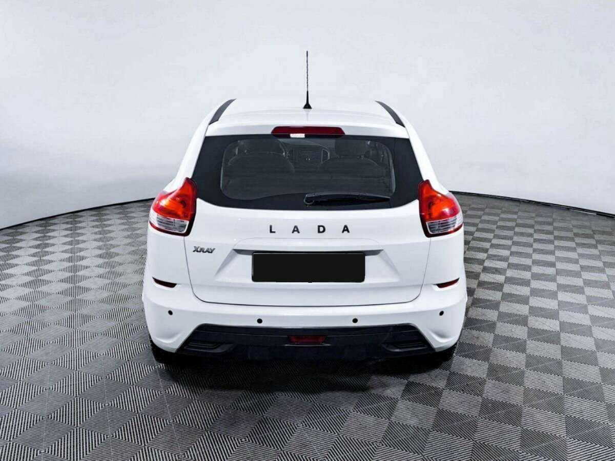 Lada (ВАЗ) XRAY с пробегом — 2018 год. Фото: #5