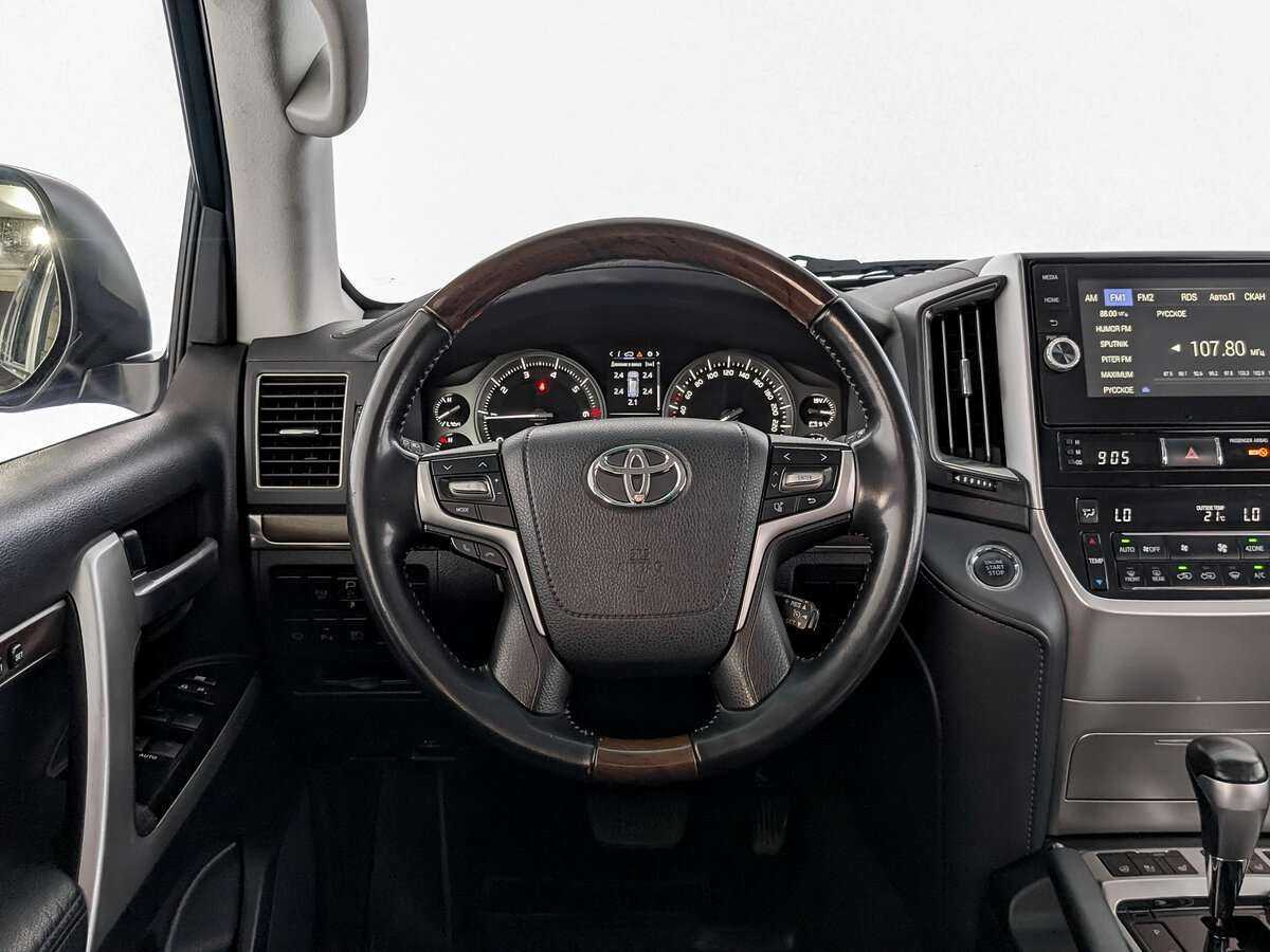 Toyota Land Cruiser с пробегом — 2019 год. Фото: #17