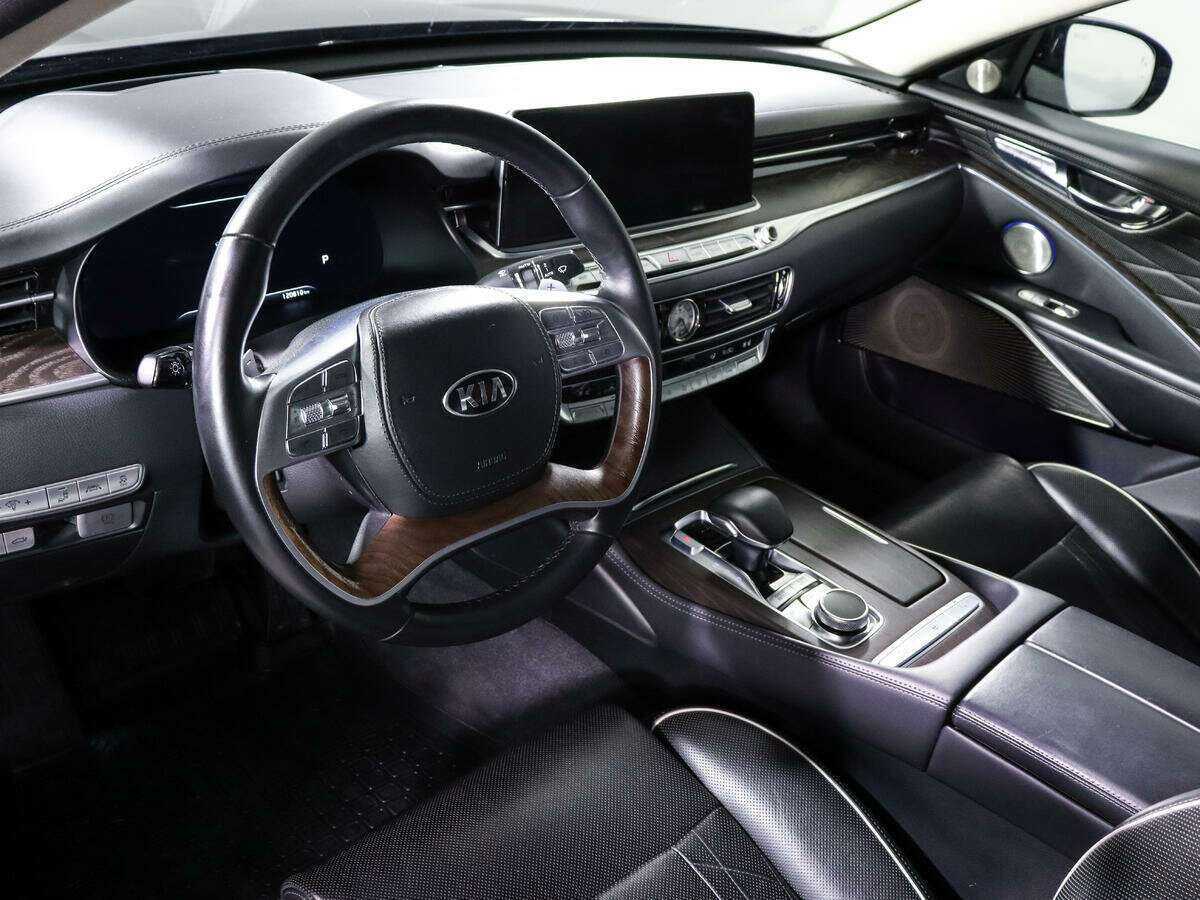 Kia K900 с пробегом — 2019 год. Фото: #13