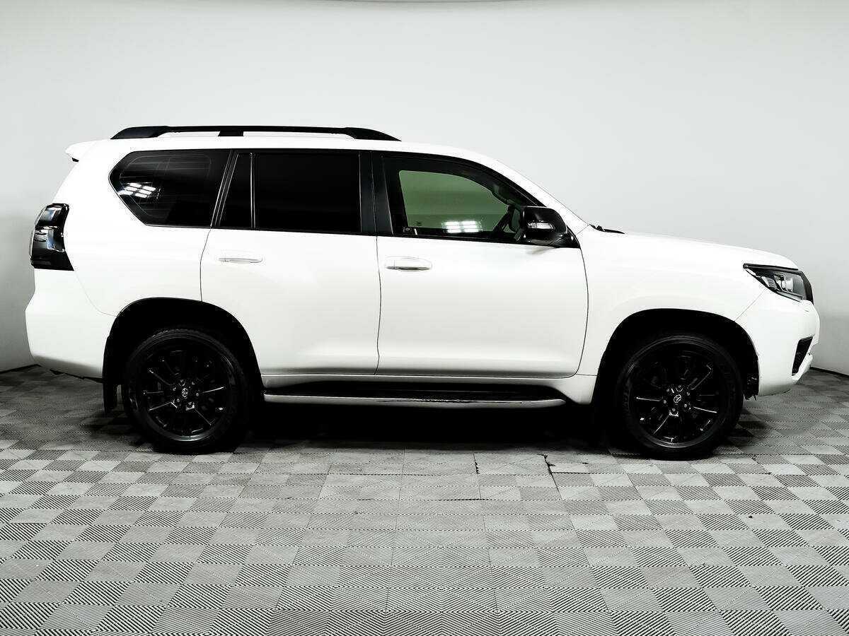 Toyota Land Cruiser Prado с пробегом — 2020 год. Фото: #3