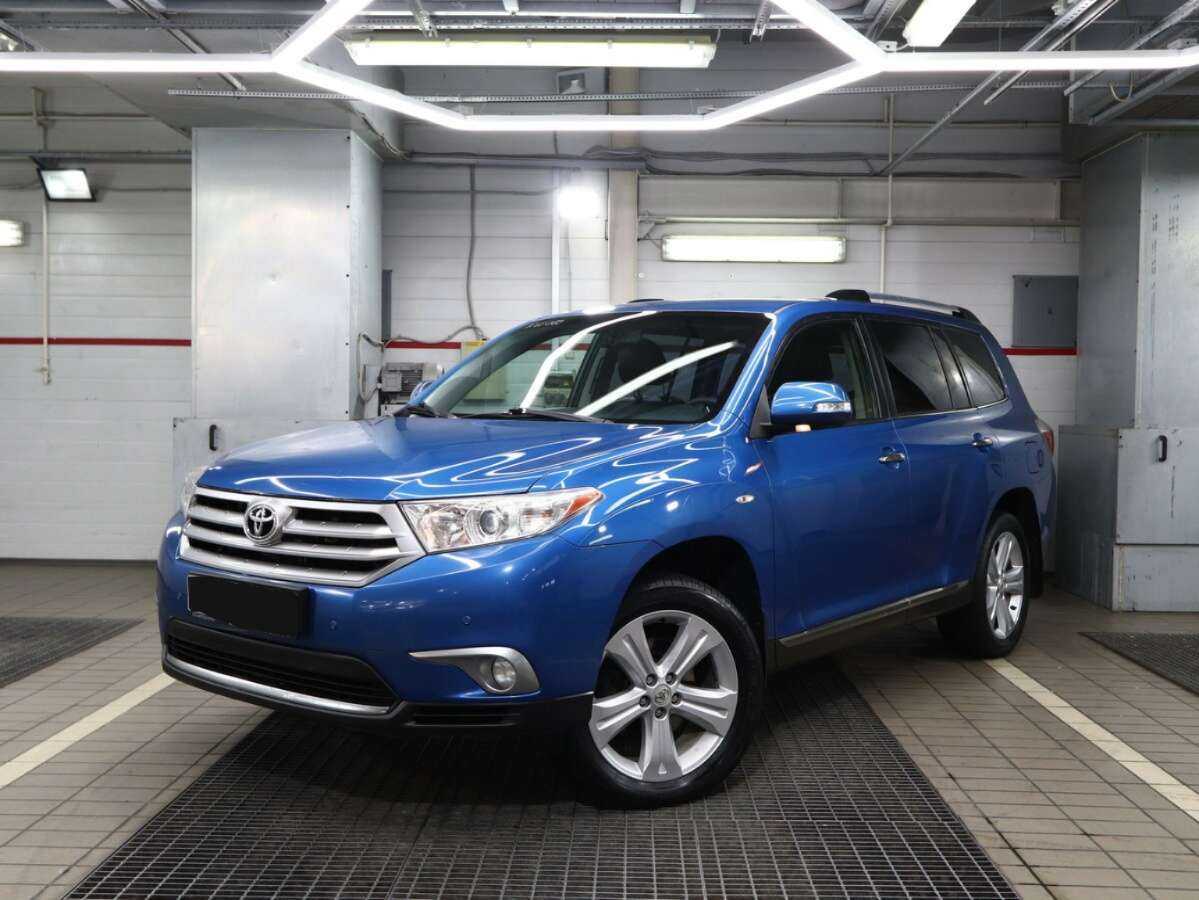 Toyota Highlander с пробегом — 2011 год. Фото: #0