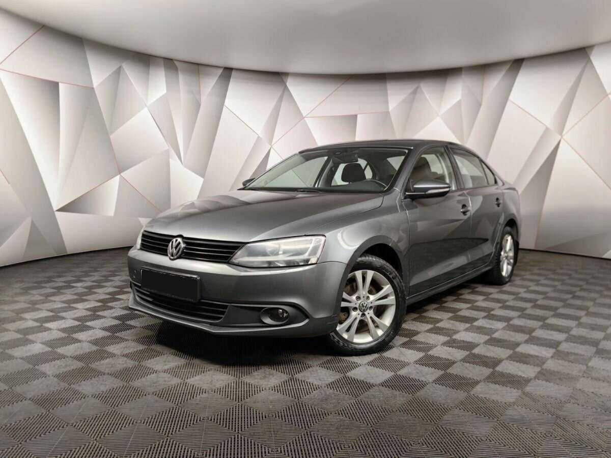 Volkswagen Jetta с пробегом — 2011 год. Фото: #0