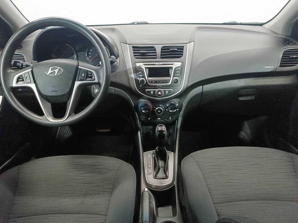 Hyundai Solaris с пробегом — 2016 год. Фото: #8