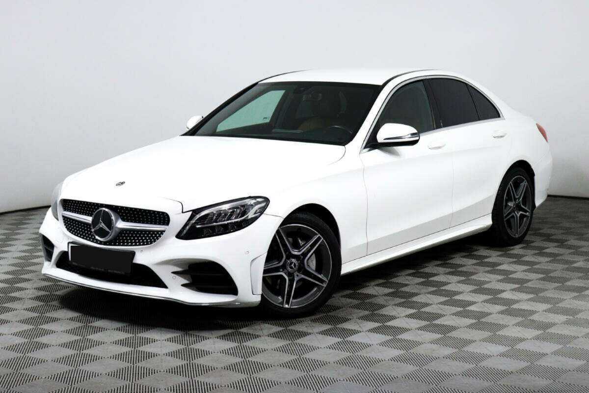 Mercedes-Benz C-Класс с пробегом — 2018 год. Посмотреть фото