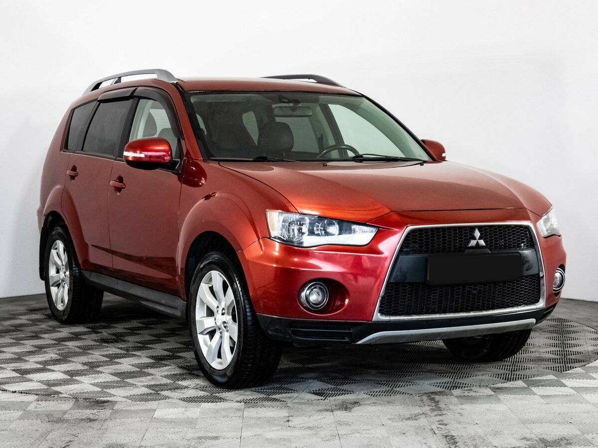 Mitsubishi Outlander с пробегом — 2009 год. Фото: #2