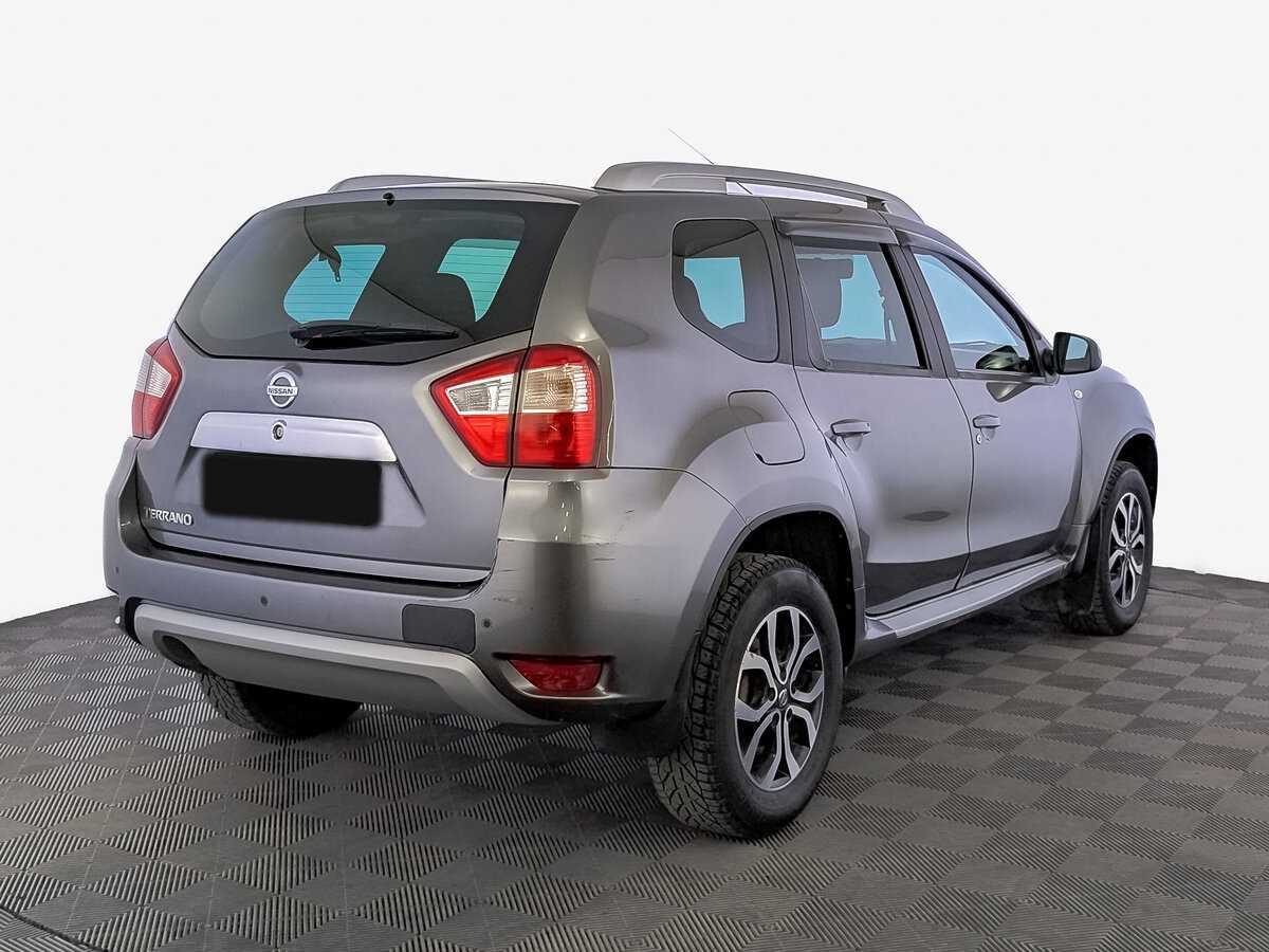 Nissan Terrano с пробегом — 2015 год. Фото: #4