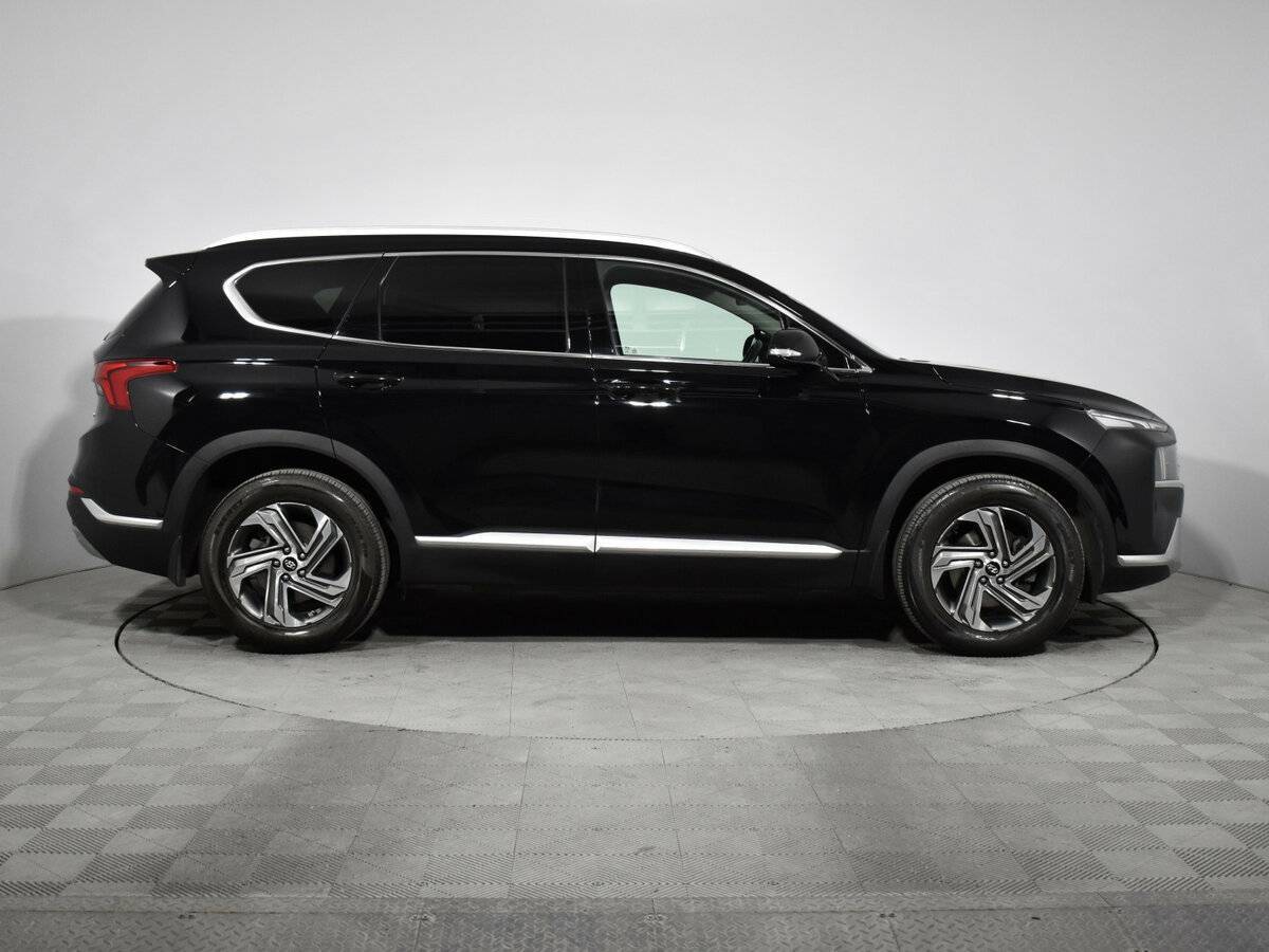 Hyundai Santa Fe с пробегом — 2021 год. Фото: #3