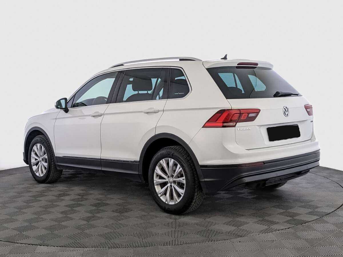 Volkswagen Tiguan с пробегом — 2018 год. Фото: #6