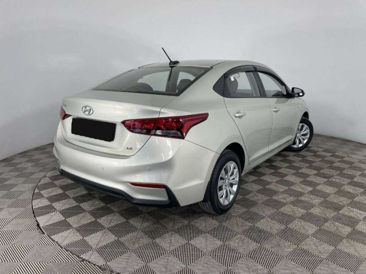 Hyundai Solaris с пробегом — 2018 год. Фото: #5