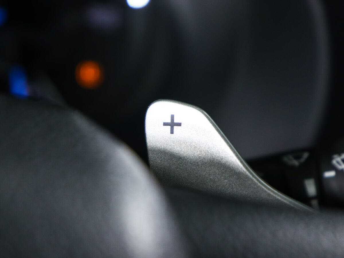 Toyota Fortuner с пробегом — 2017 год. Фото: #19