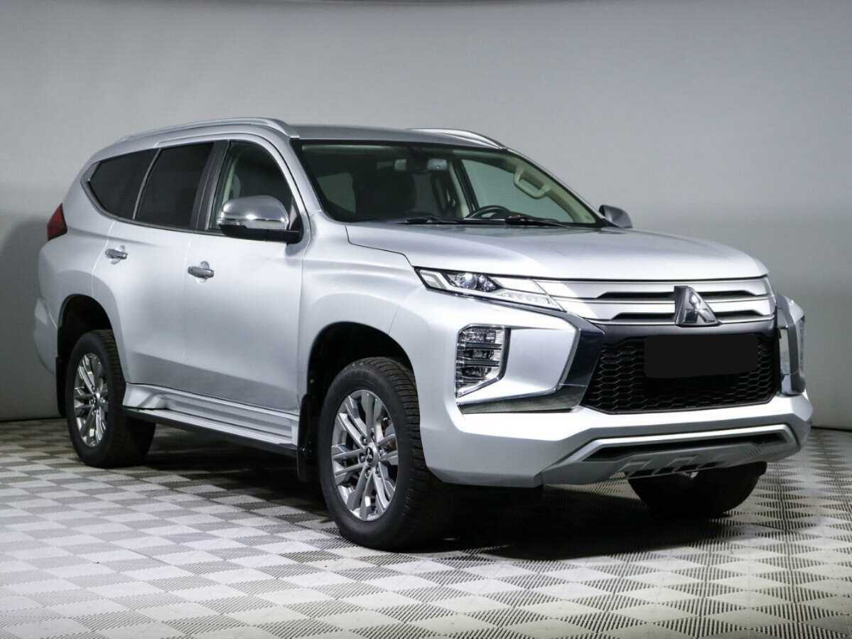 Mitsubishi Pajero Sport с пробегом — 2021 год. Фото: #2