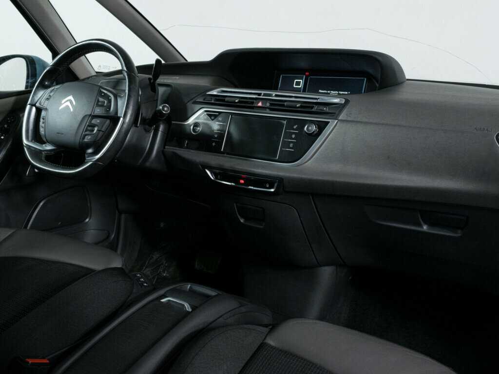 Citroen C4 Picasso с пробегом — 2014 год. Фото: #7