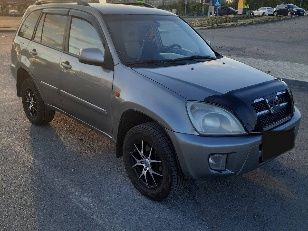 Chery Tiggo (T11) с пробегом — 2009 год. Фото: #2
