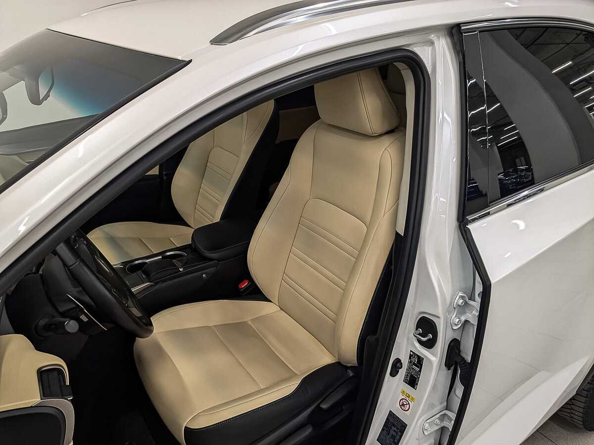 Lexus NX с пробегом — 2019 год. Фото: #19