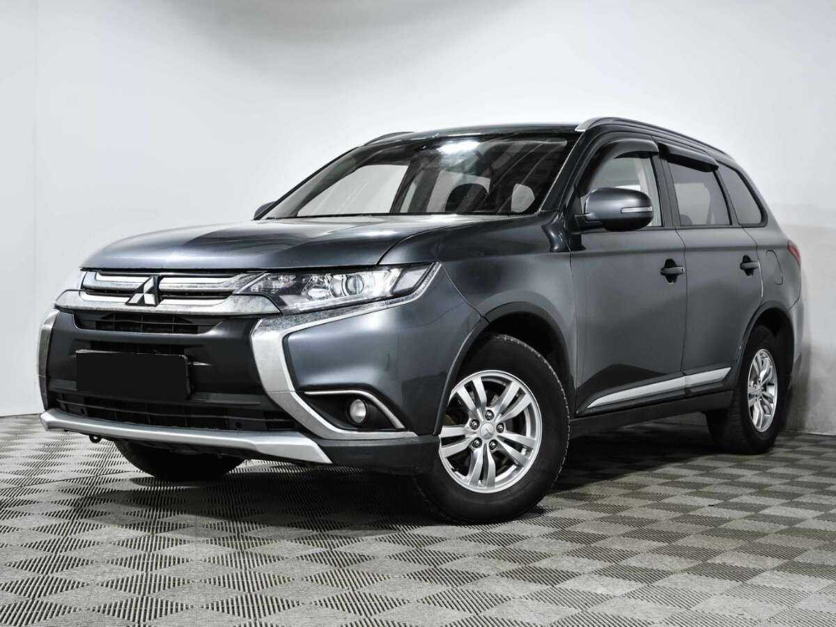 Mitsubishi Outlander с пробегом — 2018 год. Фото: #0