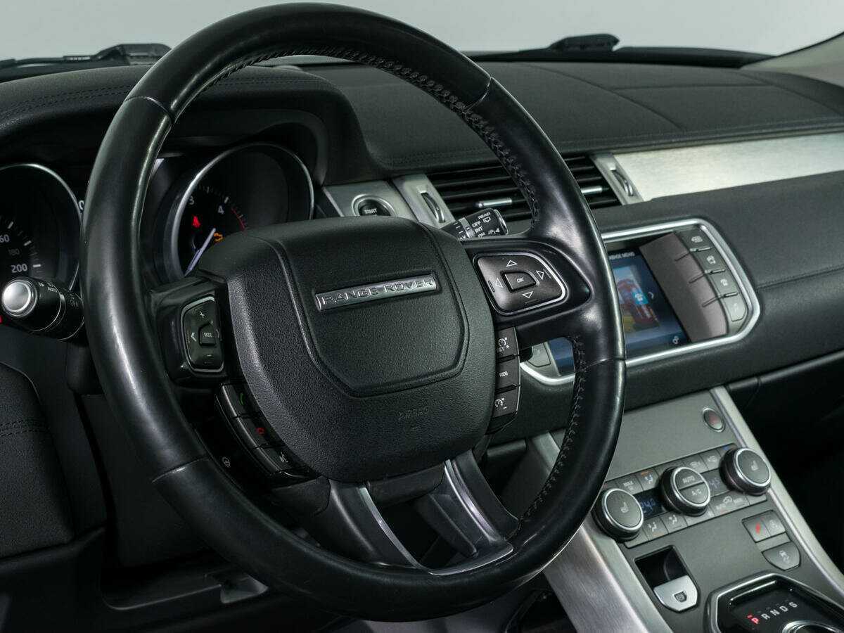 Land Rover Range Rover Evoque с пробегом — 2017 год. Фото: #15