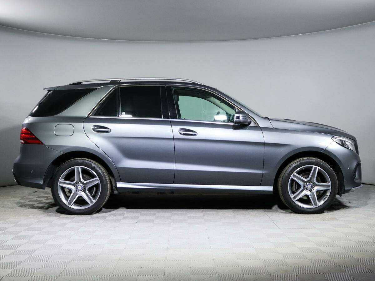 Mercedes-Benz GLE с пробегом — 2016 год. Фото: #3