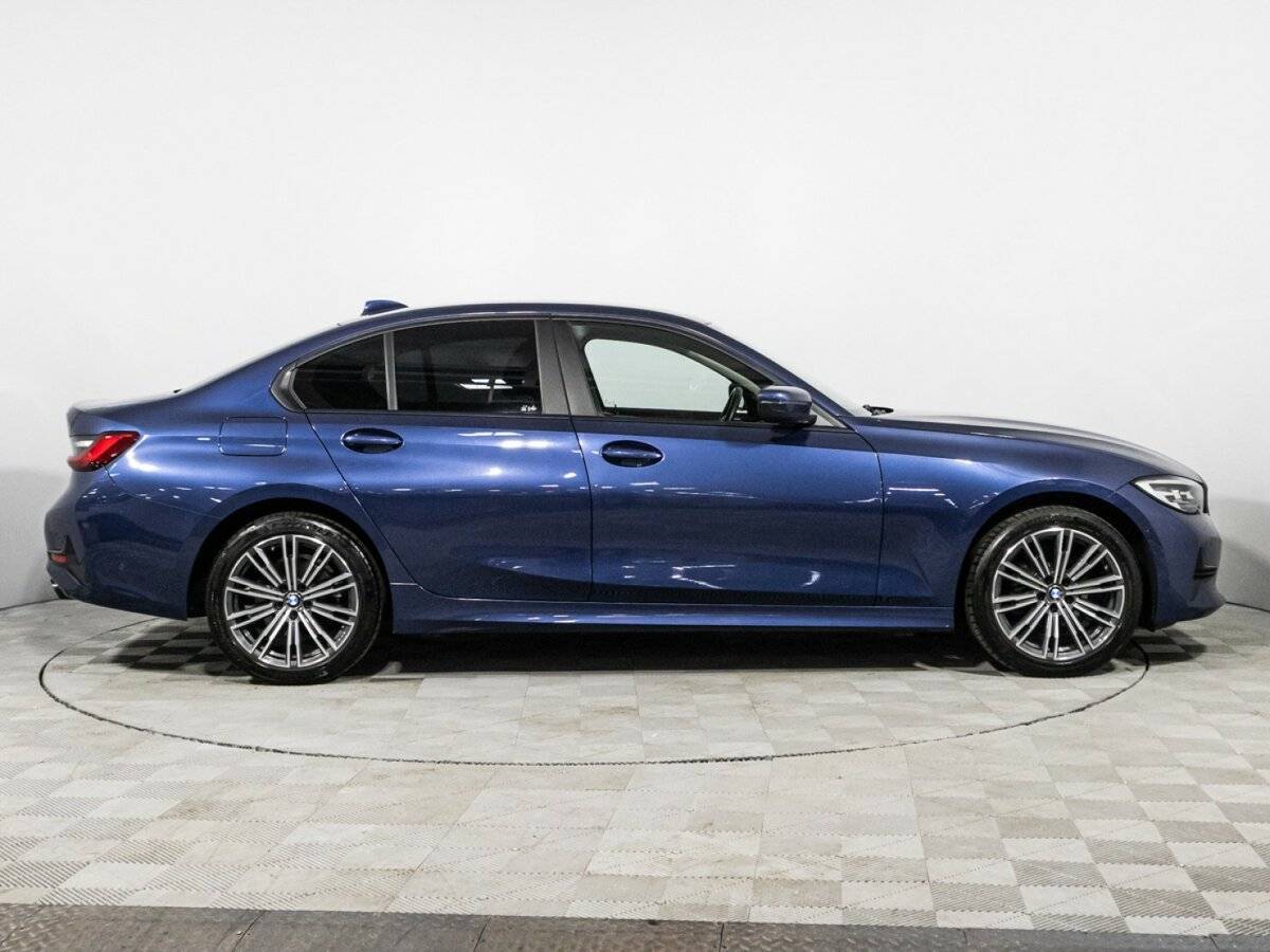 BMW 3 серии с пробегом — 2020 год. Фото: #3