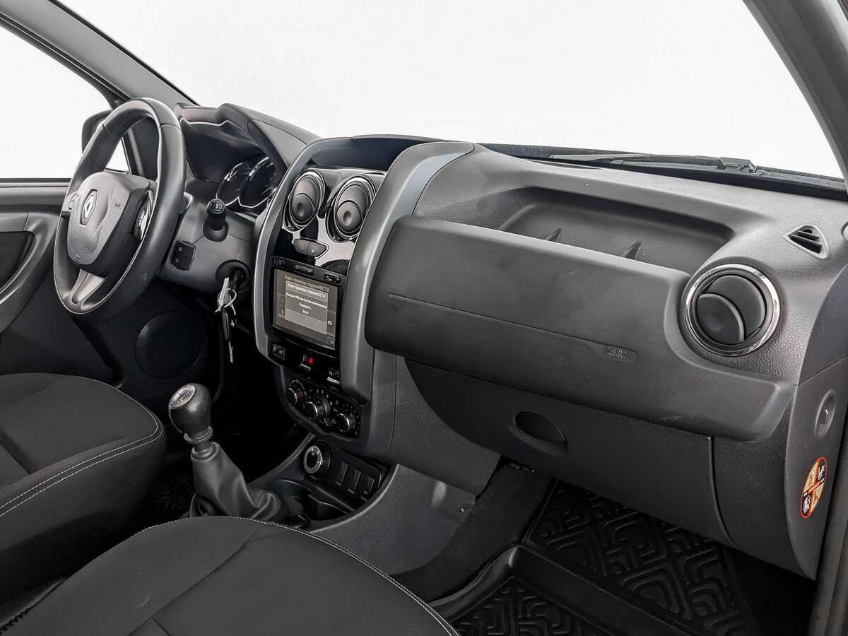 Renault Duster с пробегом — 2016 год. Фото: #8