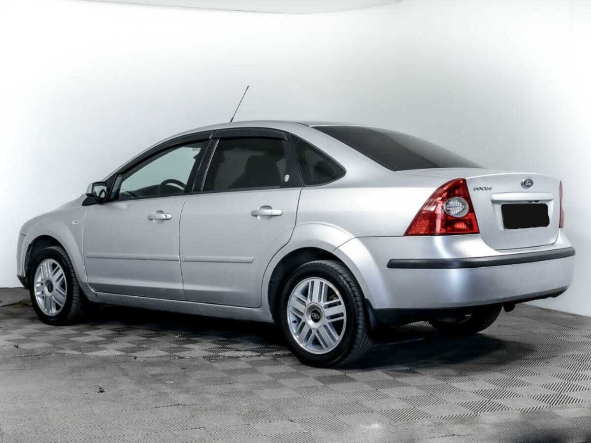 Ford Focus с пробегом — 2006 год. Фото: #5