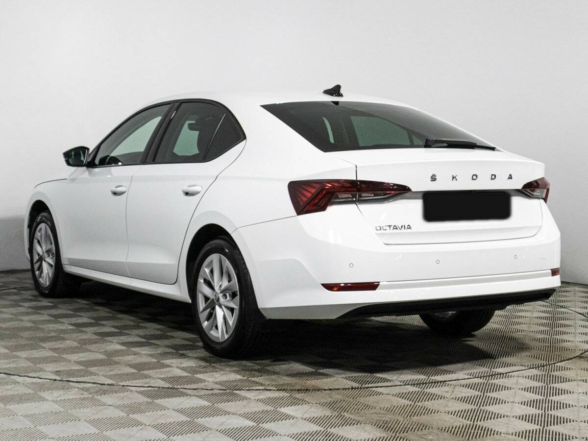 Skoda Octavia с пробегом — 2021 год. Фото: #6