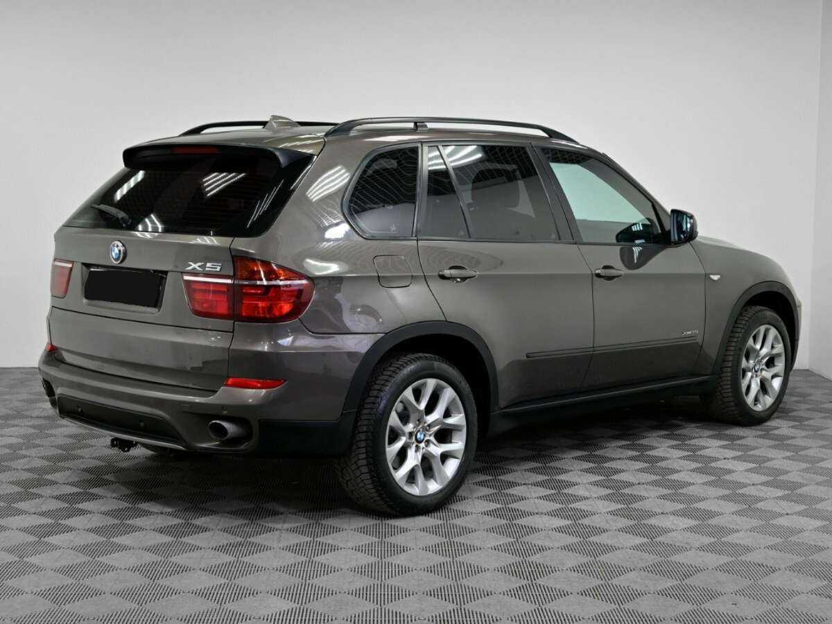 BMW X5 с пробегом — 2012 год. Фото: #1