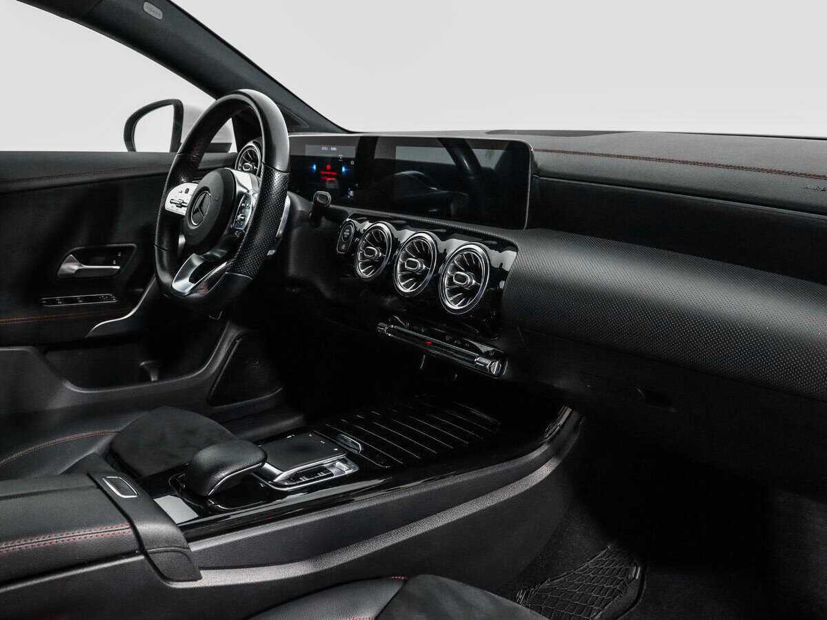 Mercedes-Benz CLA с пробегом — 2019 год. Фото: #12