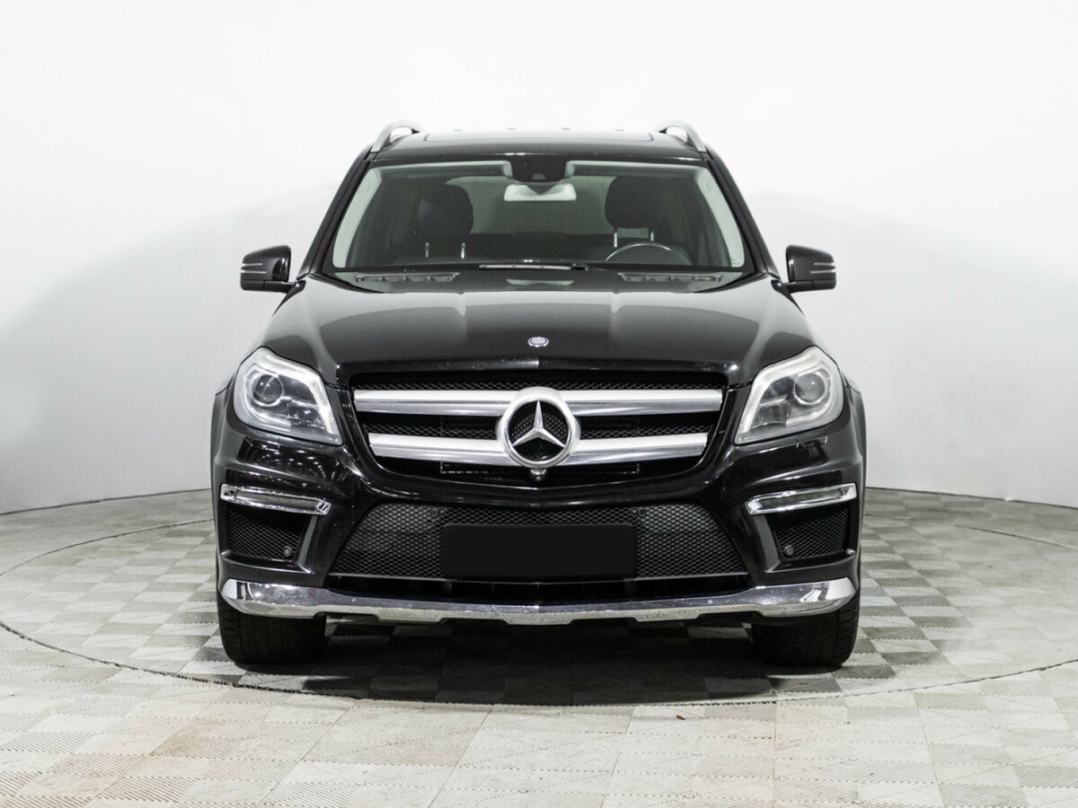 Mercedes-Benz GL-Класс с пробегом — 2014 год. Фото: #1