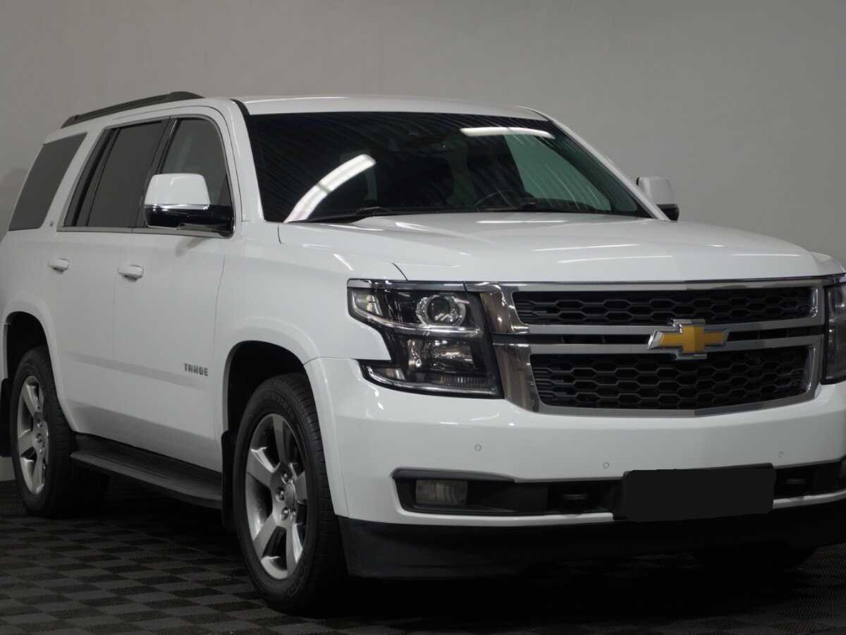 Chevrolet Tahoe с пробегом — 2016 год. Фото: #2