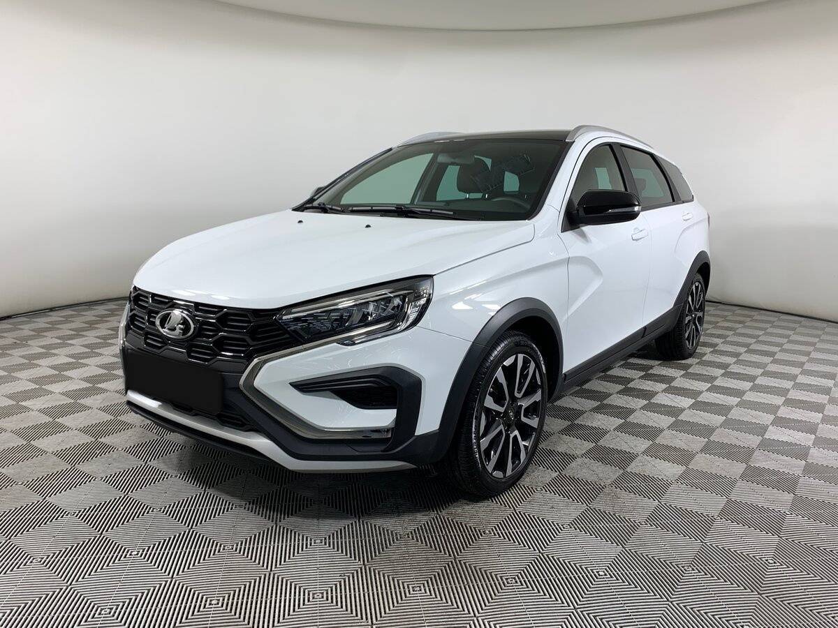 Lada (ВАЗ) Vesta с пробегом — 2024 год. Посмотреть фото