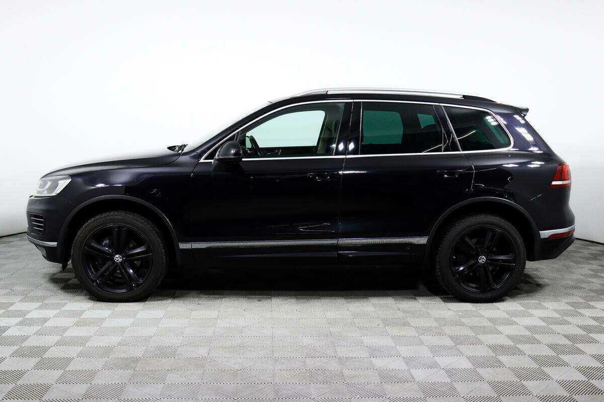 Volkswagen Touareg с пробегом — 2017 год. Фото: #7