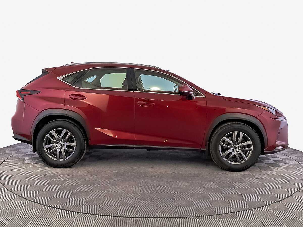 Lexus NX с пробегом — 2019 год. Фото: #3