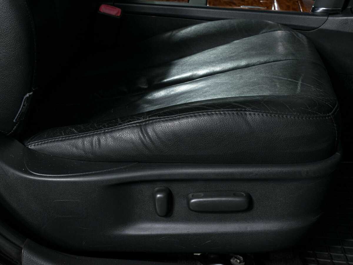 Toyota Camry с пробегом — 2008 год. Фото: #12
