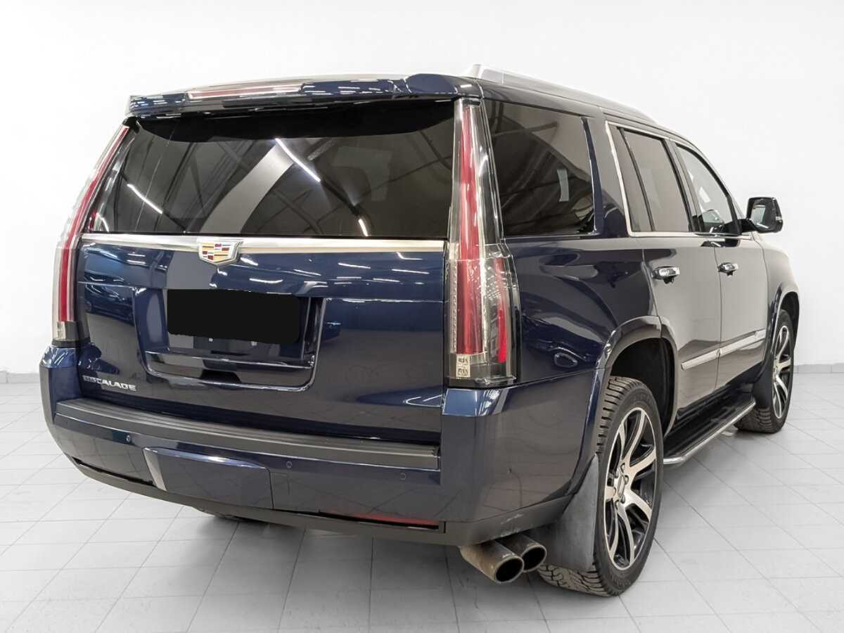 Cadillac Escalade с пробегом — 2018 год. Фото: #4